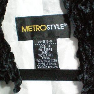 Stunning MetroStyle Blazer Scarf not included SZ14